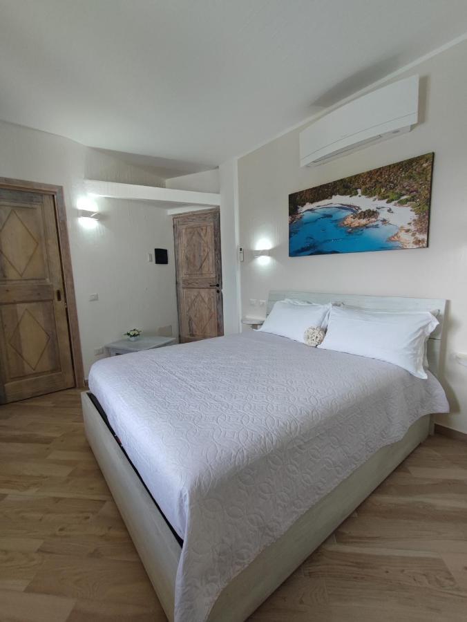 Antica Isola Panzió Olbia Kültér fotó